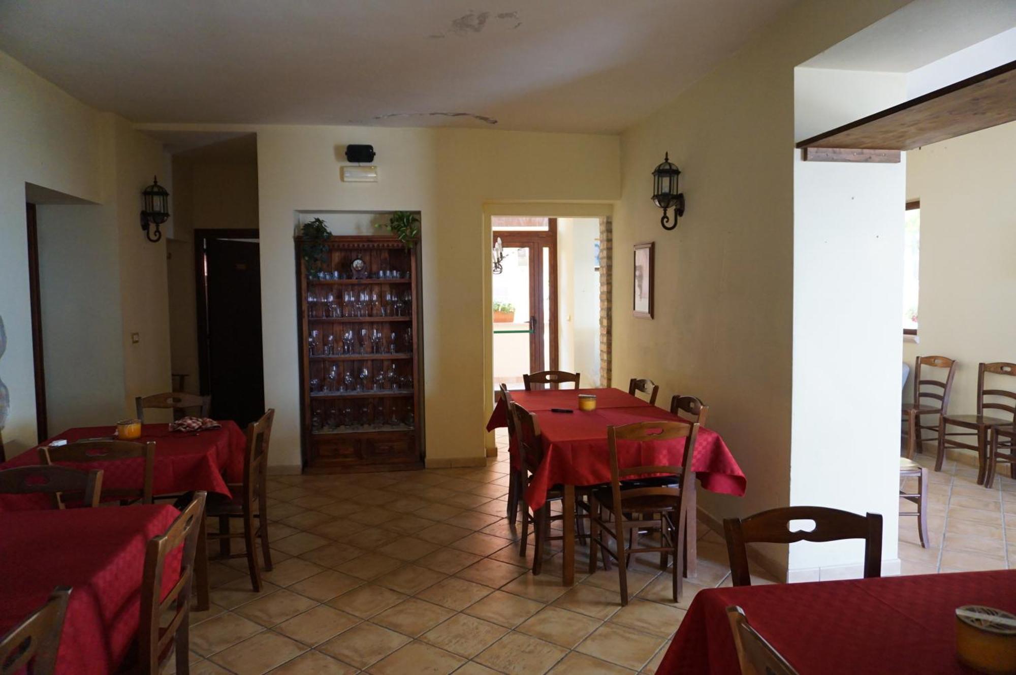La Terrazza Motta Bed & Breakfast Atri Bagian luar foto