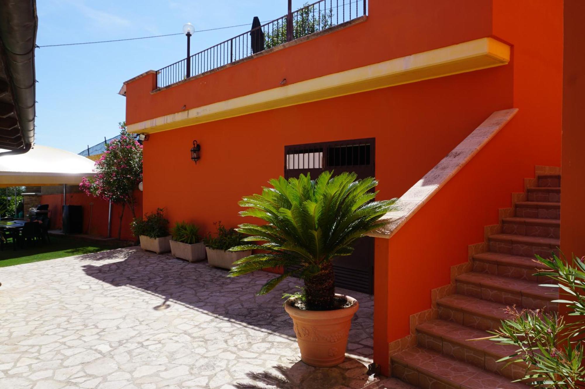 La Terrazza Motta Bed & Breakfast Atri Bagian luar foto