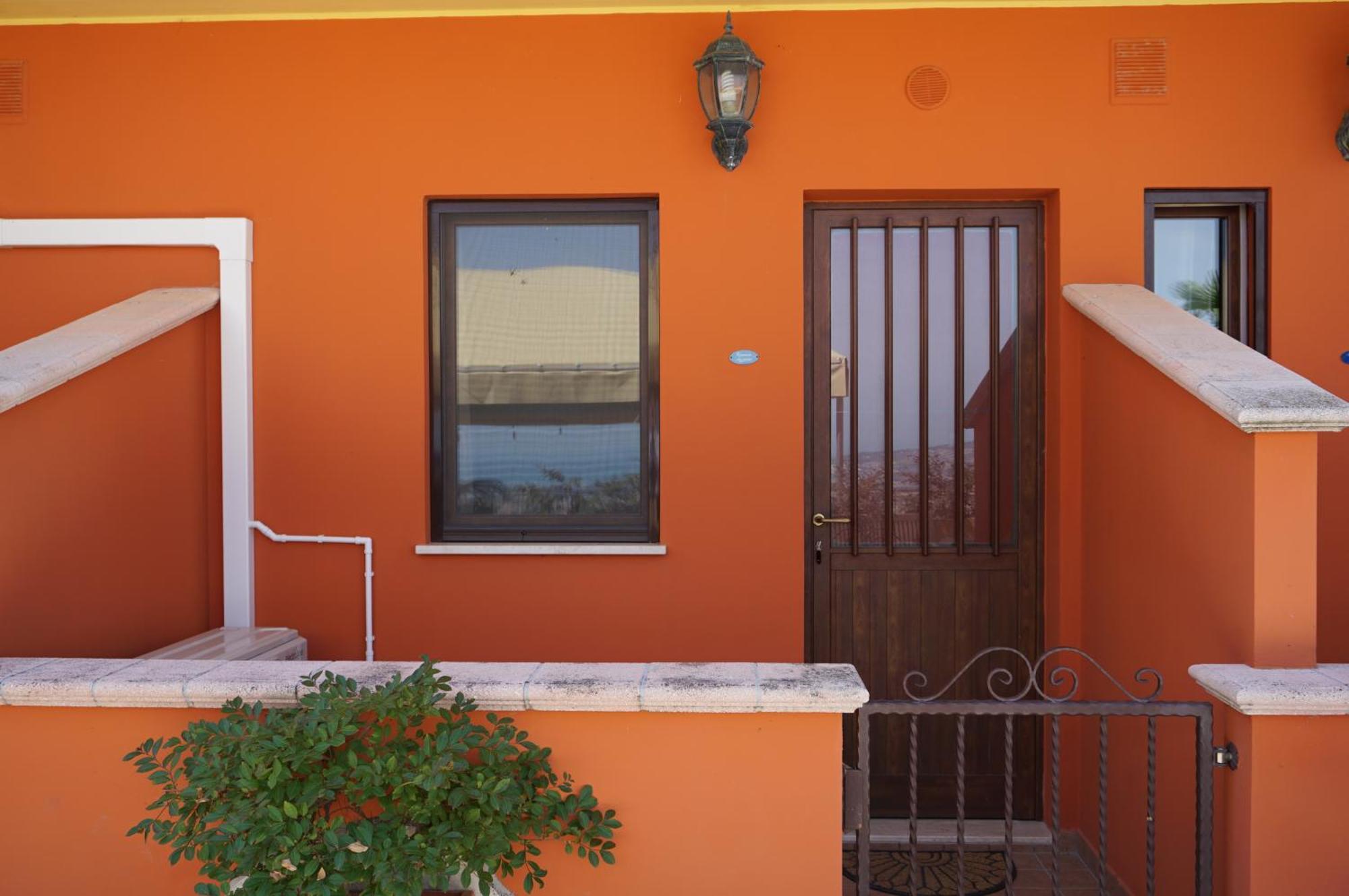 La Terrazza Motta Bed & Breakfast Atri Bagian luar foto